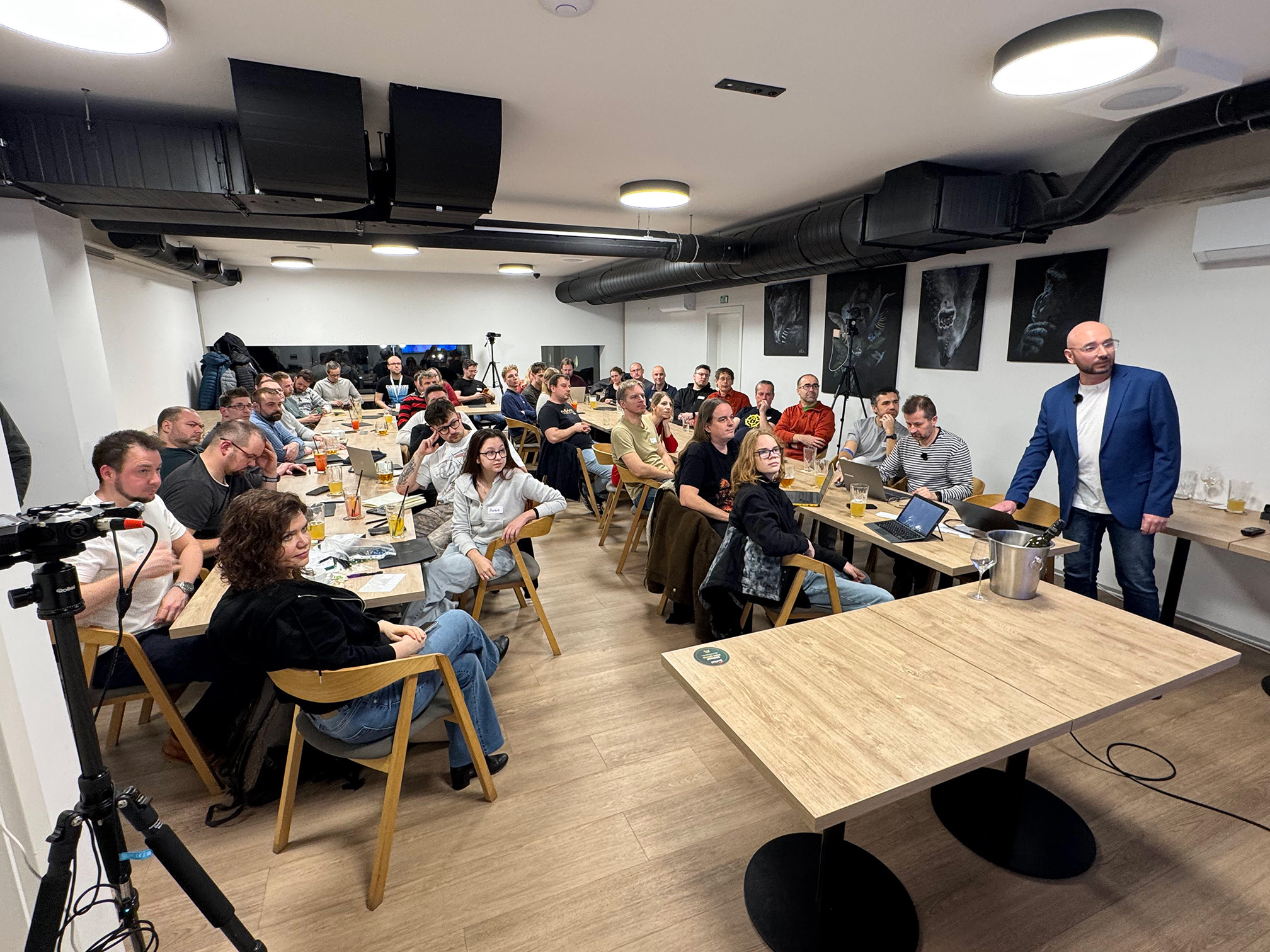 AI Monday Jihlava — Pavel Vitešník přednáší